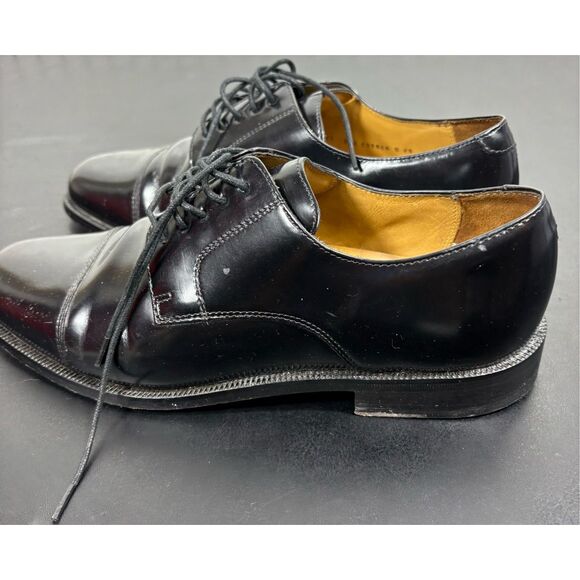 Cole Haan cap toe oxford dress shoes size 8 main image 12